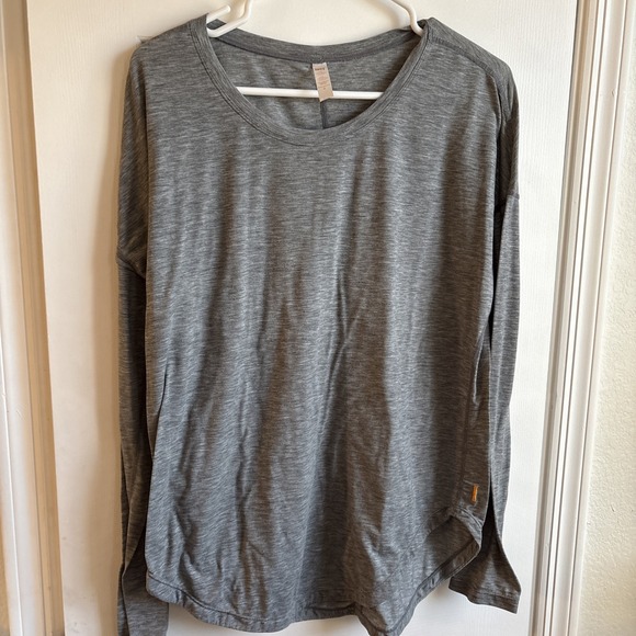 Tops - Lucy Activewear Lightweight Long Sleeve Top In Grey Heather SZ M Excellent Clean